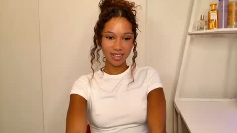 CEDAYA555 online show from October 23, 11:57 pm