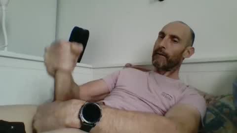 Snapshot of cedric223 chatting on April 29, 4:00 pm cedric223 online show from April 29, 4:00 pm