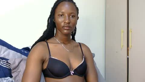 cee_queen online show from July 14, 7:35 am