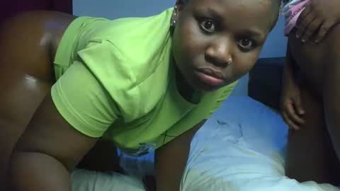 Snapshot of ceepretty25 chatting on February 28, 1:17 am ceepretty25 online show from February 28, 1:17 am