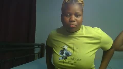 Snapshot of ceepretty25 chatting on March 3, 11:27 am ceepretty25 online show from March 3, 11:27 am