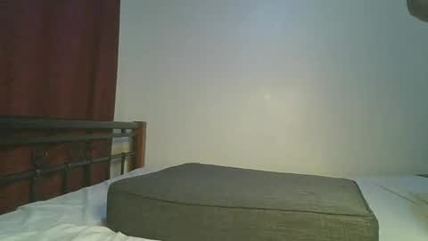 Snapshot of ceepretty25 chatting on March 5, 12:01 pm ceepretty25 online show from March 5, 12:01 pm