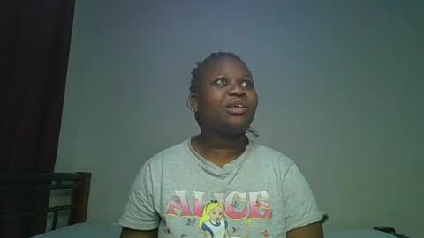 ceepretty25 online show from July 16, 9:26 am