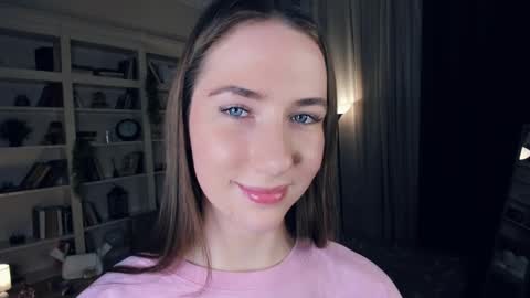 Snapshot of cel1ne_secret chatting on December 24, 7:33 pm Josie Manesi online show from December 24, 7:33 pm
