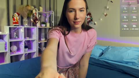 Snapshot of cel1ne_secret chatting on January 10, 7:32 pm Josie Manesi online show from January 10, 7:32 pm
