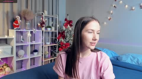 Snapshot of cel1ne_secret chatting on January 16, 7:10 pm Josie Manesi online show from January 16, 7:10 pm