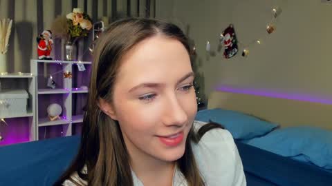 Snapshot of cel1ne_secret chatting on January 24, 7:07 pm Josie Manesi online show from January 24, 7:07 pm