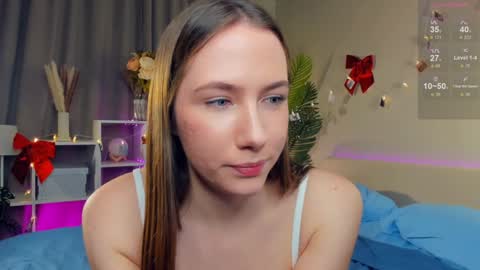 Snapshot of cel1ne_secret chatting on February 2, 10:17 pm Josie Manesi online show from February 2, 10:17 pm