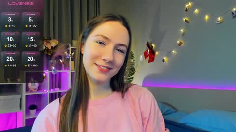 Snapshot of cel1ne_secret chatting on February 7, 7:06 pm Josie Manesi online show from February 7, 7:06 pm