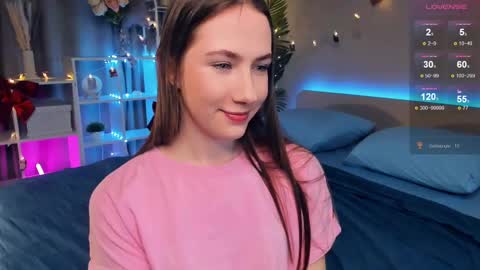 Snapshot of cel1ne_secret chatting on March 1, 10:53 pm Josie Manesi online show from March 1, 10:53 pm