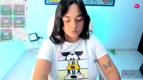 Snapshot of celesstebruce chatting on December 30, 12:00 am meli online show from December 30, 12:00 am