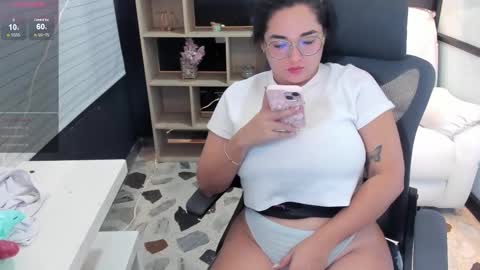 Snapshot of celesstebruce chatting on March 1, 2:59 am meli online show from March 1, 2:59 am