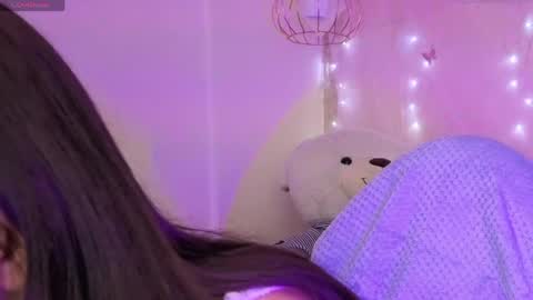 Snapshot of celeste222_ chatting on March 28, 7:13 pm Celeste online show from March 28, 7:13 pm