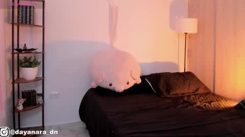 Snapshot of celeste_1220 chatting on February 26, 2:15 am Alice online show from February 26, 2:15 am