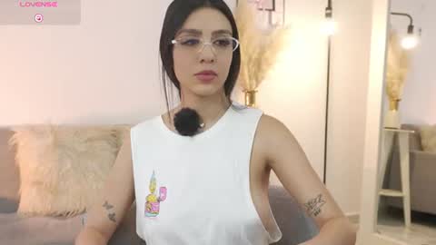 Alice online show from July 5, 6:04 pm