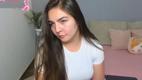 Snapshot of celeste_1star chatting on September 14, 12:32 am celeste_1star online show from September 14, 12:32 am