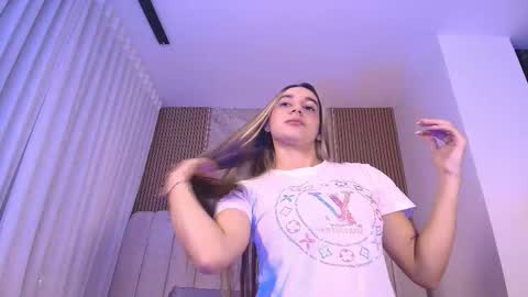 Snapshot of celeste_moonx chatting on February 24, 11:52 am Celeste online show from February 24, 11:52 am