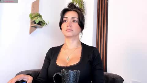     online show from September 15, 9:59 pm