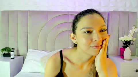 celestebellmont online show from November 7, 1:11 pm