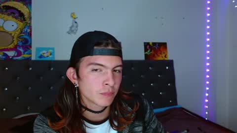 Snapshot of celesteswett chatting on December 17, 2:12 am I am Valentinn online show from December 17, 2:12 am