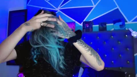 Snapshot of celesteswett chatting on November 14, 4:06 pm I am Valentinn online show from November 14, 4:06 pm