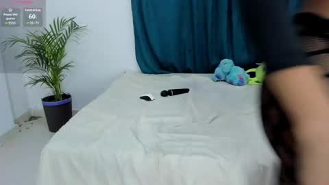 celesteyorucso1 online show from May 16, 5:26 am