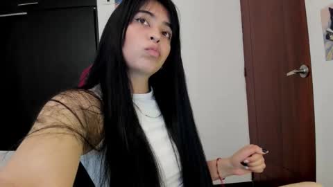 Celestineeeeee online show from September 26, 5:39 pm