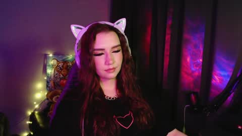 Snapshot of celia_sensual_ chatting on April 23, 6:54 pm celia_sensual_ online show from April 23, 6:54 pm