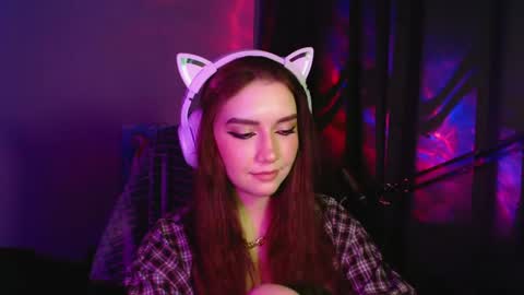 Snapshot of celia_sensual_ chatting on April 30, 8:57 pm celia_sensual_ online show from April 30, 8:57 pm