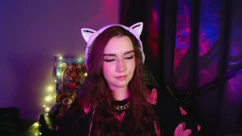 Snapshot of celia_sensual_ chatting on May 1, 8:13 pm celia_sensual_ online show from May 1, 8:13 pm