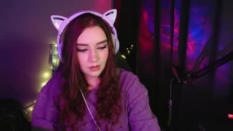 Snapshot of celia_sensual_ chatting on May 2, 8:47 pm celia_sensual_ online show from May 2, 8:47 pm