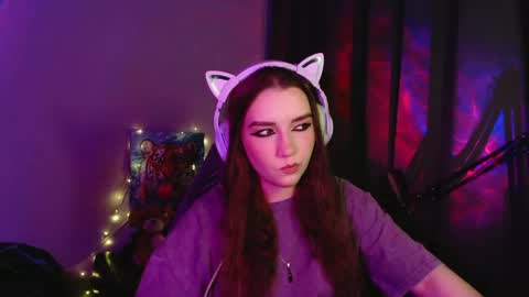 Snapshot of celia_sensual_ chatting on May 5, 7:22 pm celia_sensual_ online show from May 5, 7:22 pm