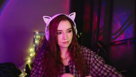 Snapshot of celia_sensual_ chatting on May 12, 8:06 pm celia_sensual_ online show from May 12, 8:06 pm