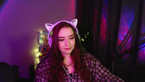 Snapshot of celia_sensual_ chatting on May 17, 6:26 pm celia_sensual_ online show from May 17, 6:26 pm