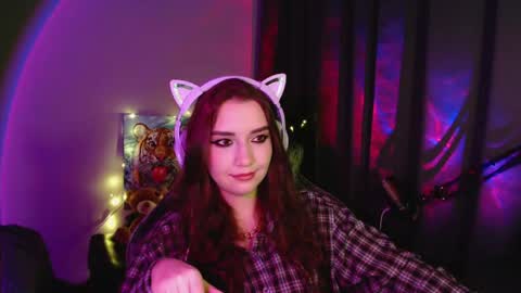 Snapshot of celia_sensual_ chatting on May 23, 8:35 pm celia_sensual_ online show from May 23, 8:35 pm