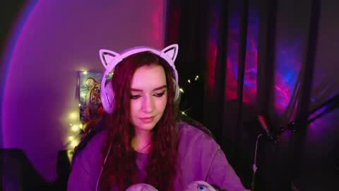 Snapshot of celia_sensual_ chatting on May 25, 8:59 pm celia_sensual_ online show from May 25, 8:59 pm