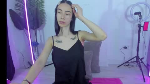 Celine Roxelle online show from November 10, 5:39 am