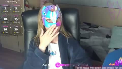 celinereyys online show from July 26, 8:05 pm