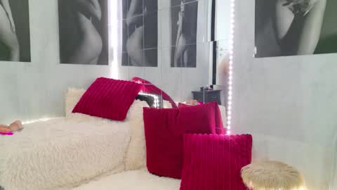 Snapshot of celya_chanel chatting on October 29, 6:26 am CELIA online show from October 29, 6:26 am