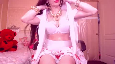 Cerise online show from February 1, 1:02 am