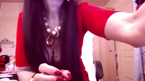 Cerise online show from November 29, 12:24 am