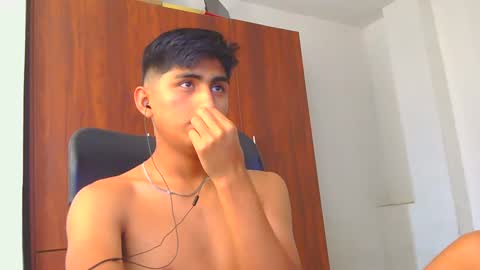 Snapshot of cesarex148 chatting on December 10, 5:33 pm Cesar online show from December 10, 5:33 pm