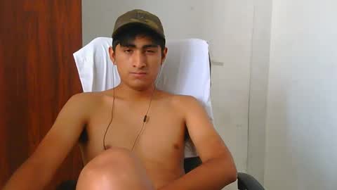 Snapshot of cesarex148 chatting on February 13, 9:49 pm Cesar online show from February 13, 9:49 pm