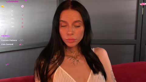 Casey online show from November 20, 9:36 pm