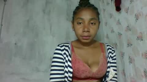 Snapshot of cettehot chatting on September 15, 4:34 am cette soa online show from September 15, 4:34 am