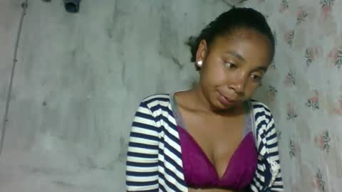 Snapshot of cettehot chatting on September 19, 4:25 am cette soa online show from September 19, 4:25 am