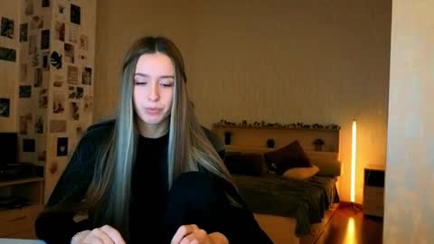 my name is Eva online show from January 11, 7:30 pm