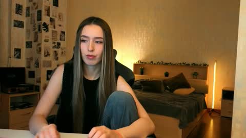 my name is Eva online show from January 18, 7:28 pm