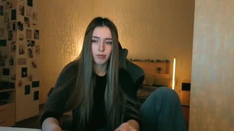 my name is Eva online show from February 11, 7:52 pm