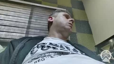 Snapshot of cezar46 chatting on December 11, 8:58 am cezar online show from December 11, 8:58 am